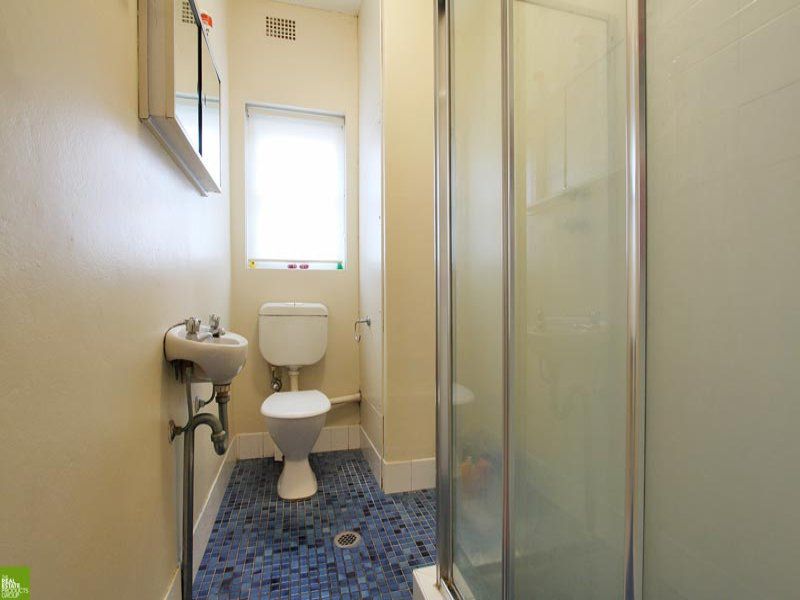 9 / 10 Market Place , Wollongong