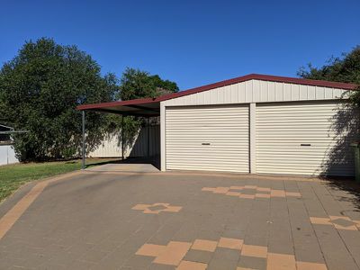 9 Laughton Street, Dubbo