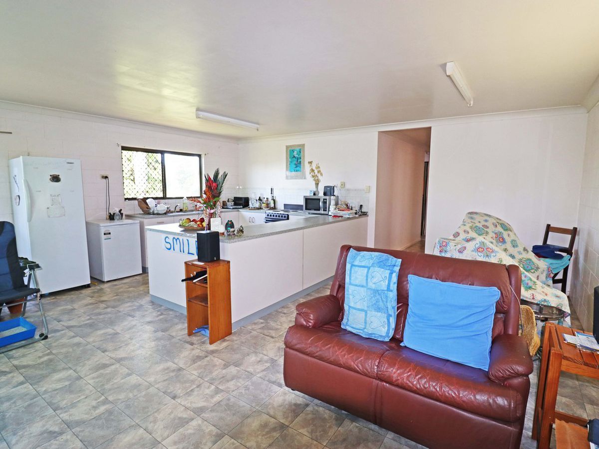 10 PUTT STREET, Atherton