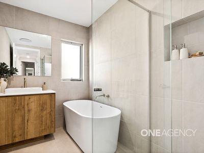 42 Holroyd Street, Albion Park