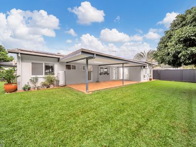 97 Bathurst Drive, Bentley Park