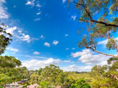 25 Robin Avenue, South Turramurra