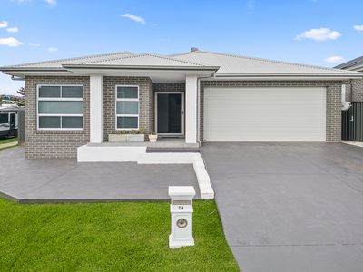 26 Bartlett Crescent, Calderwood