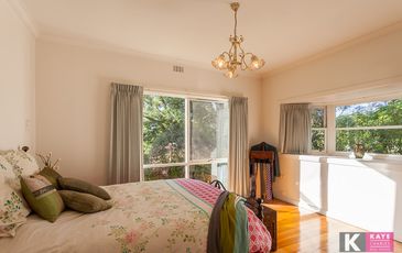 10 Sugarloaf Road, Beaconsfield Upper