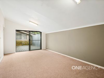 2 Lyrebird Drive, Nowra