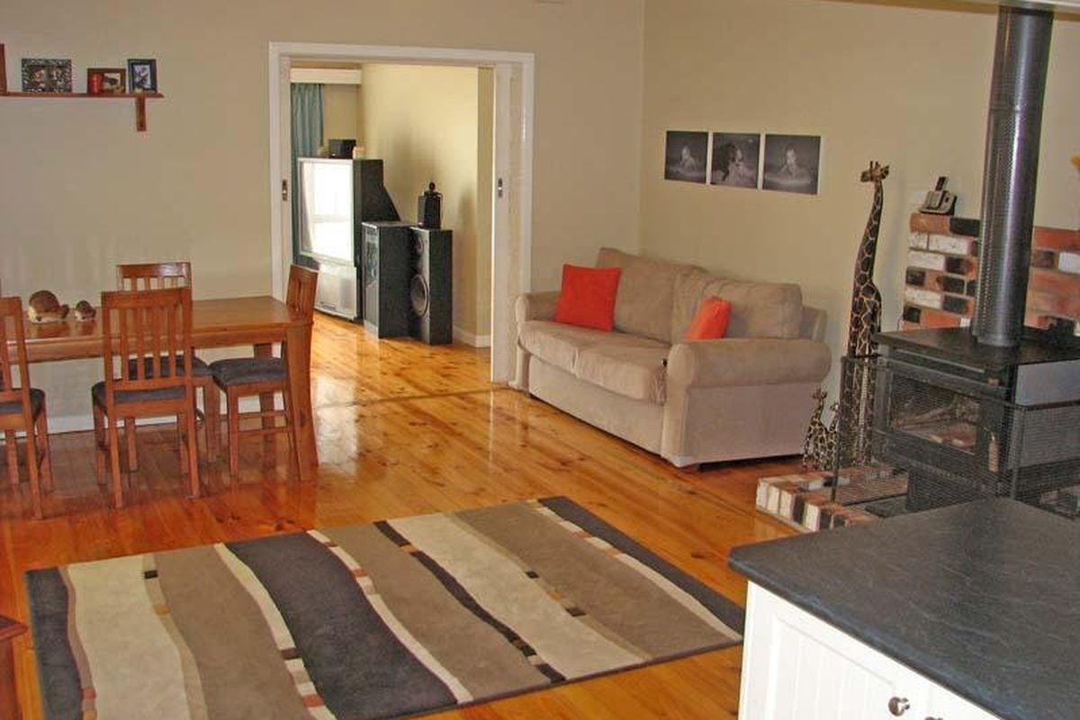 14 Weller Road, Lancaster