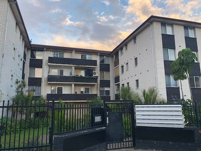 25 / 12-16 Goulburn Street, Liverpool