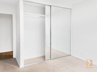 807N / 889 Collins Street, Docklands