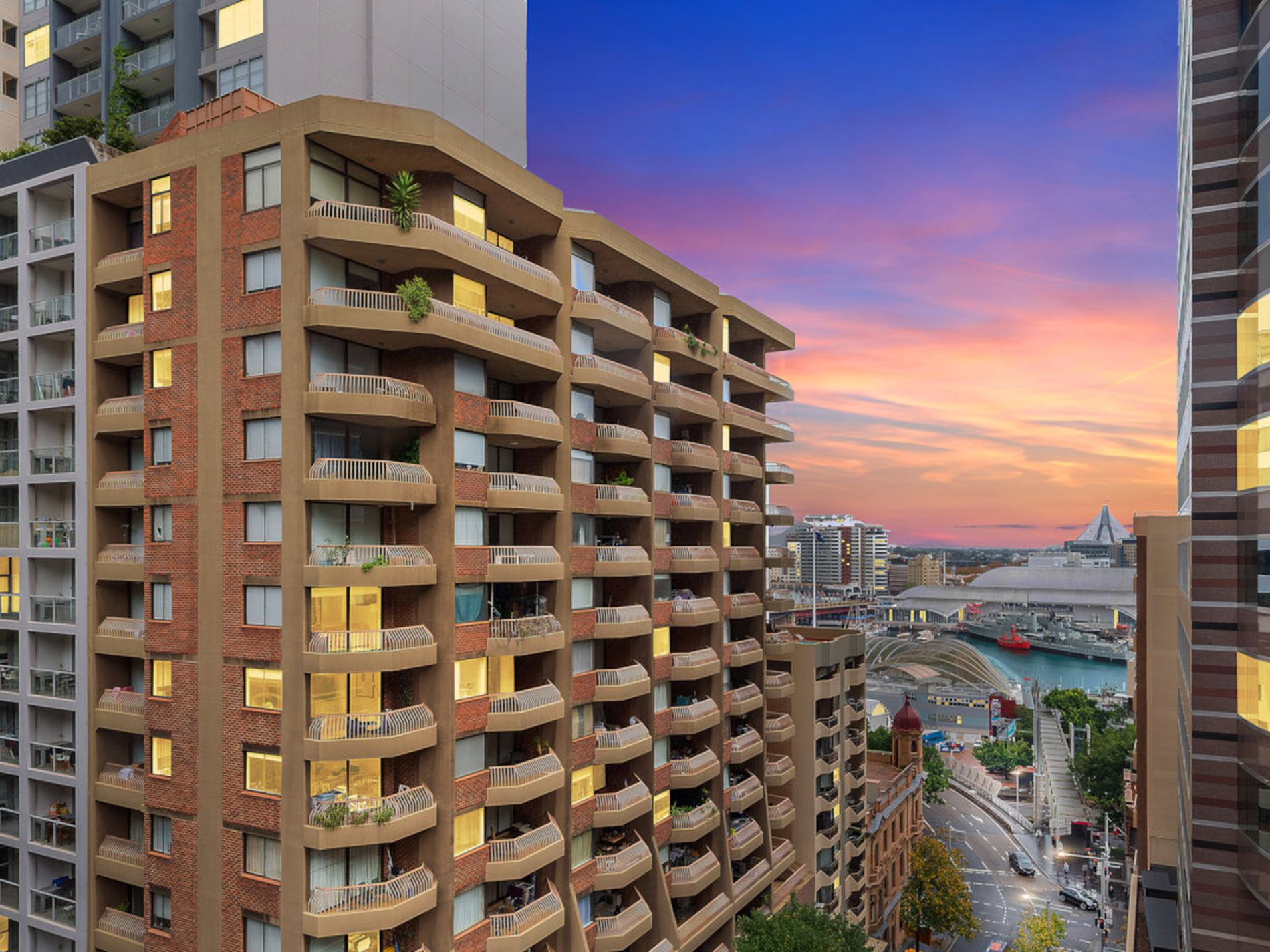 718 / 31-43 King Street, Sydney