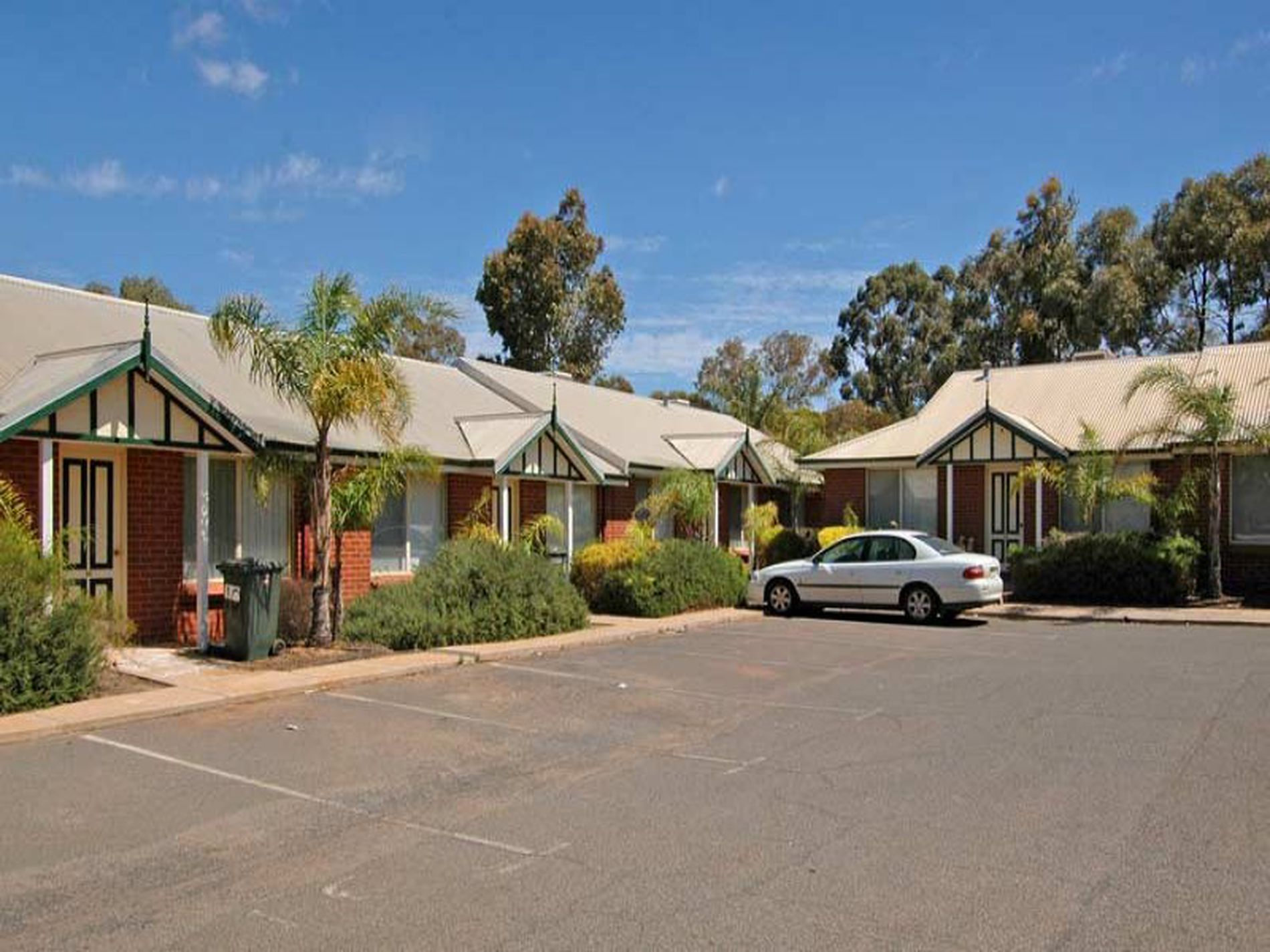 579 Hannan Street, Kalgoorlie John Matthew & Sons