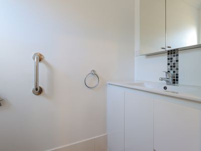 6 Selene Way, San Remo