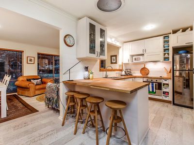 8 Bruce Street, Rye