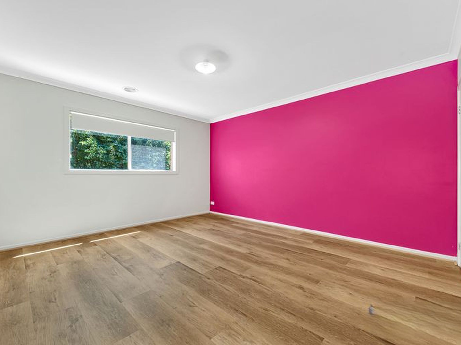 14 Aquitane Drive, Cranbourne East