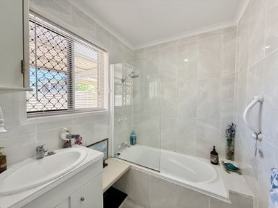 1 / 10 Hayworth Street, Point Vernon