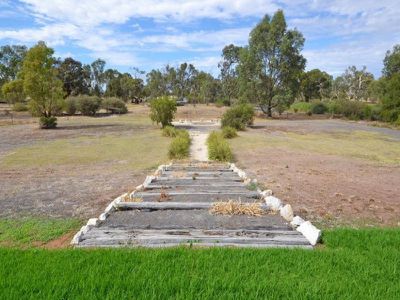 135 Barnes Boulevard, Horsham