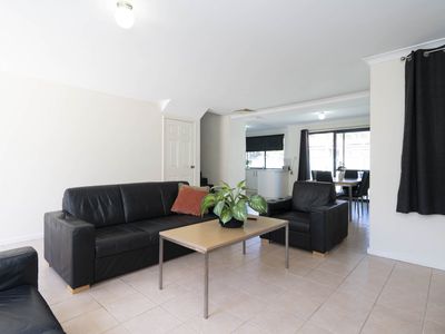 2 / 12 Kimberley Street, Belmont