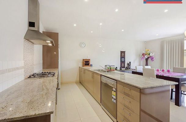 28A Mission Hills Way, Craigieburn
