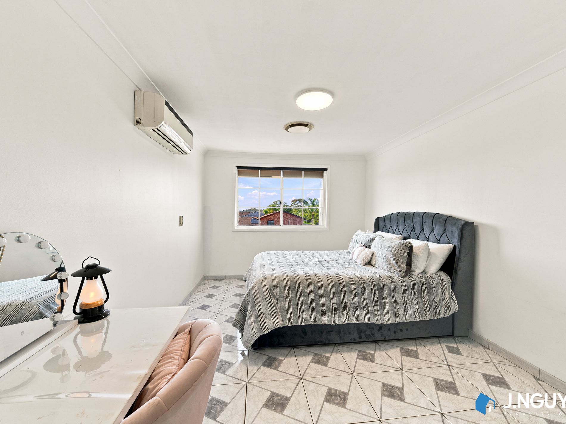 41 & 41a Mimosa Road, Bossley Park