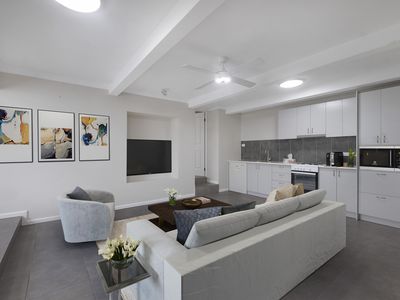 6 & 6A Frensham Place, Dural