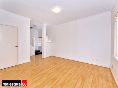 4 / 98 Wattle Street, Tuart Hill