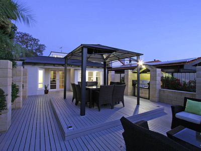 40 Warragoon Cres, Attadale