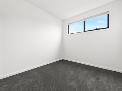 16 Glabella Avenue, Tarneit