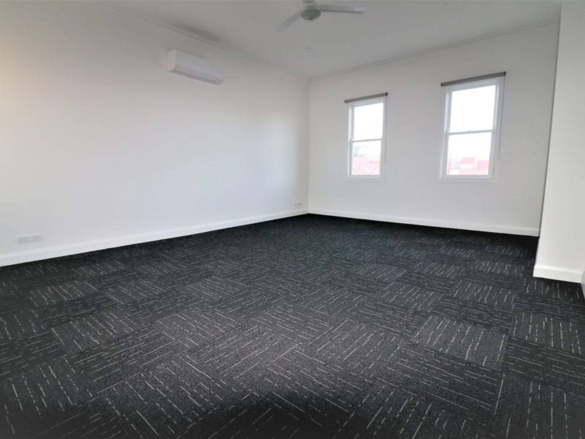 36 Station St, Seymour