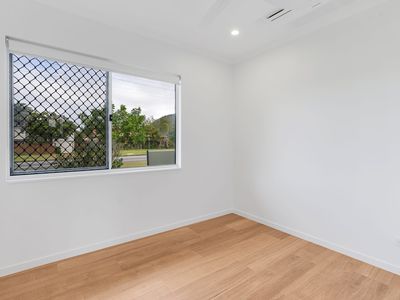 134  Toogood Road, Bayview Heights
