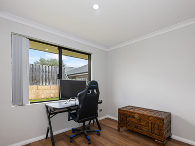 4 Riverland Drive, Ellenbrook
