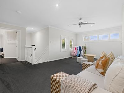 1 Feathertail Place, Gumdale