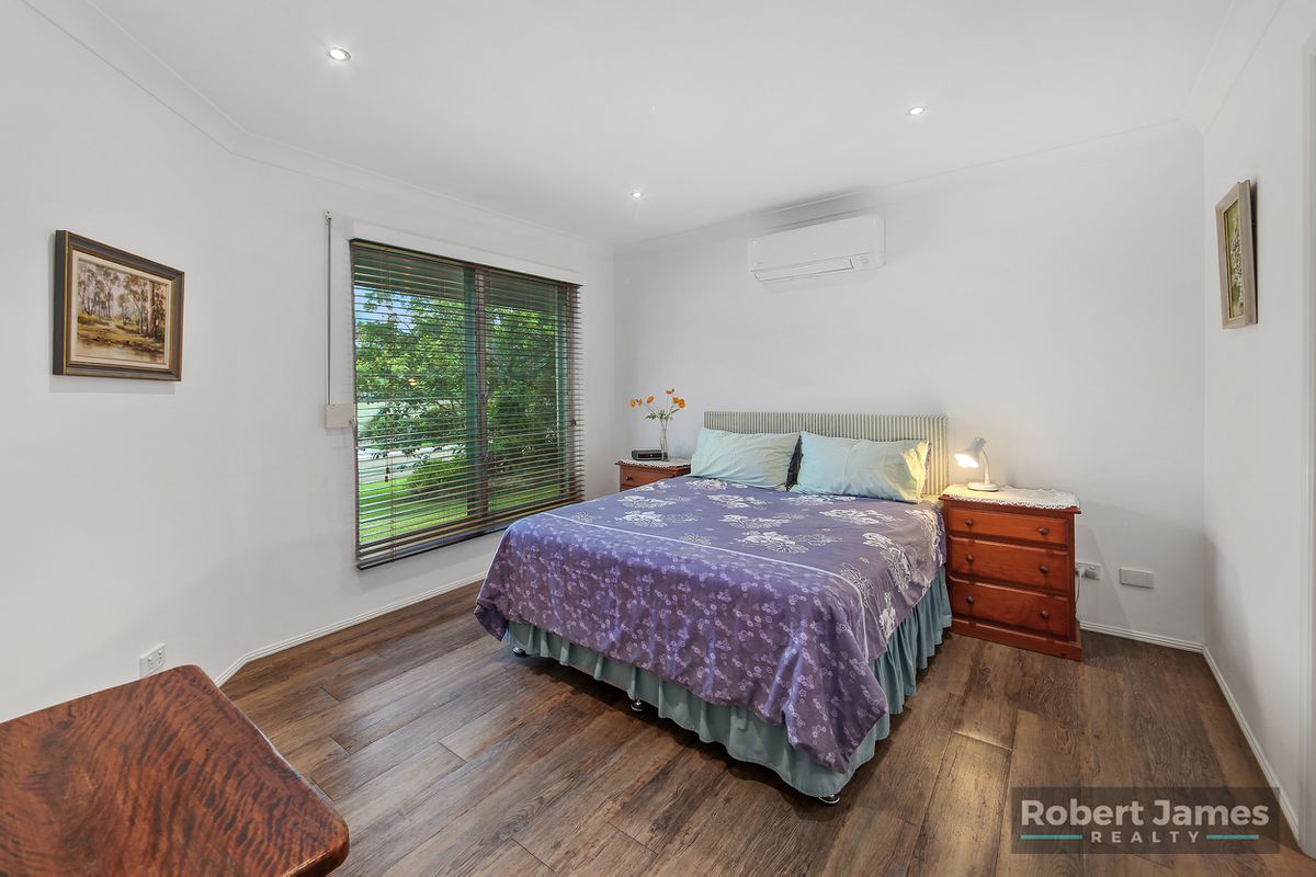 60 Bushlands Drive, Noosaville