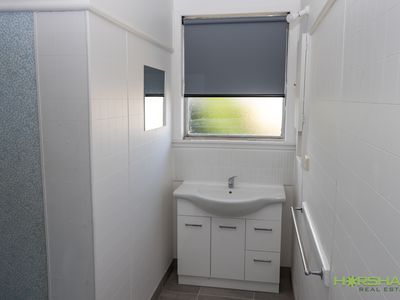 44 Winifred Street, Horsham
