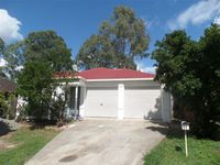 11 Dunbarton Lane, Bethania