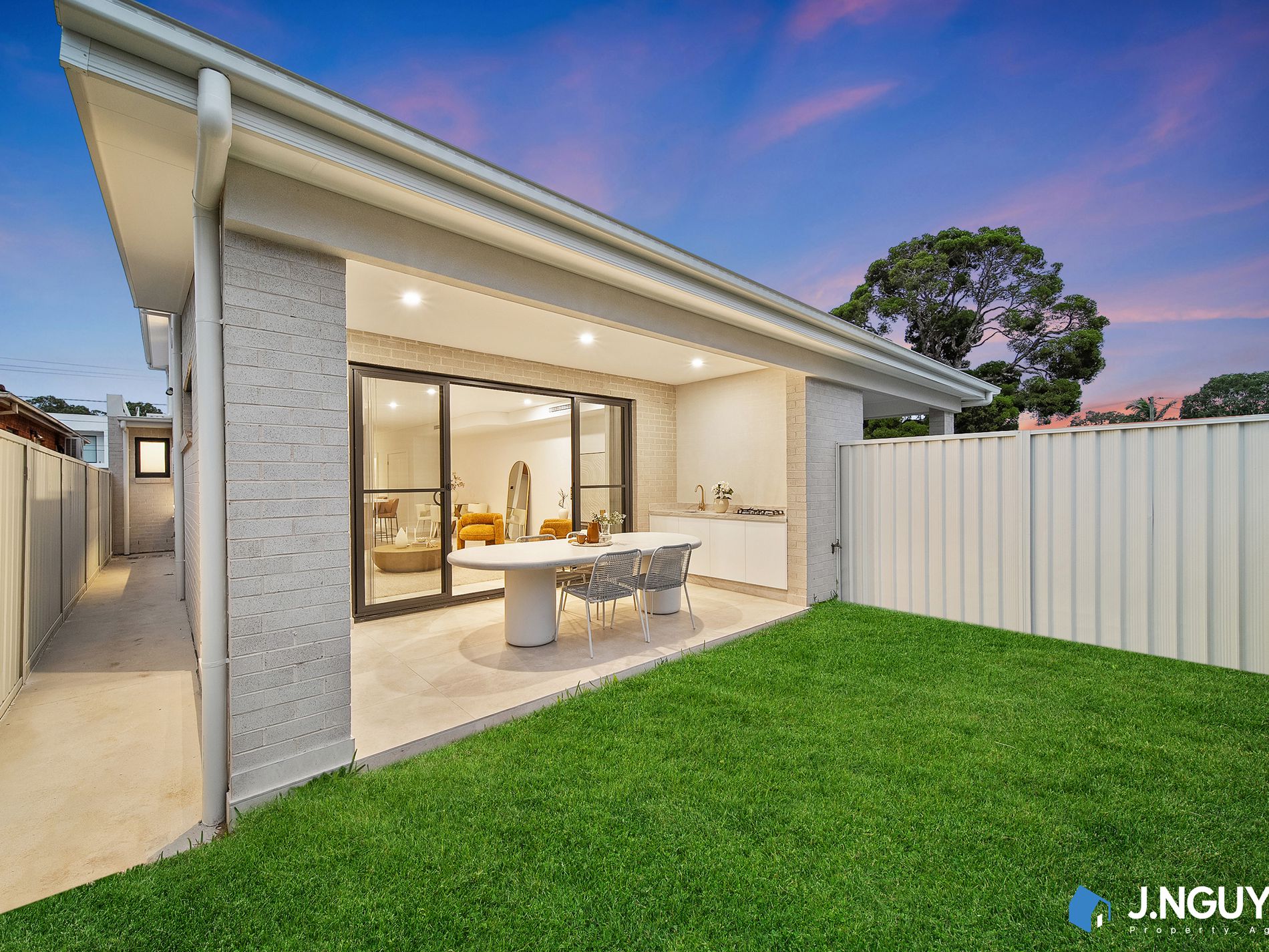 10a Foxlow Street, Canley Heights