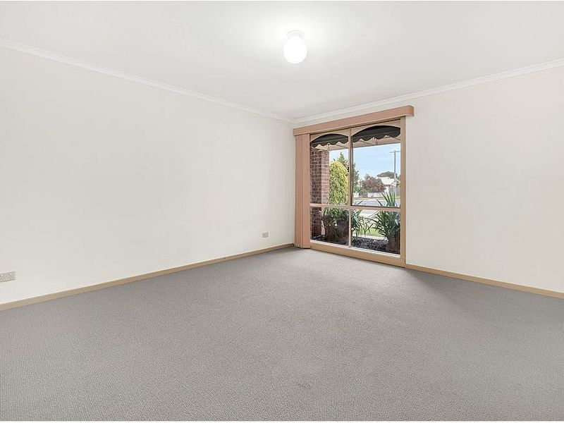 252 McGrath Rd, Wyndham Vale