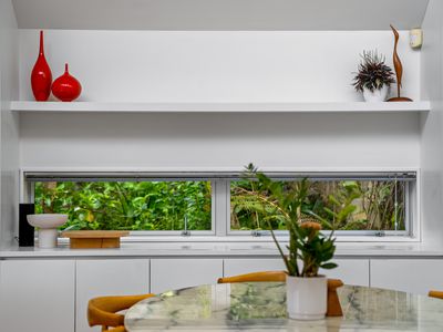 12B Parr Terrace, Castor Bay