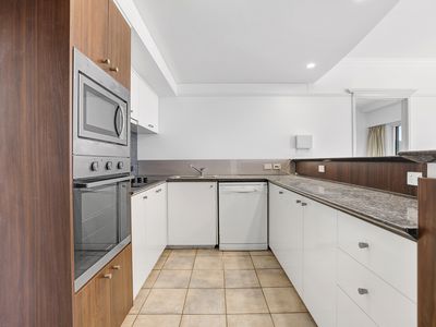 17/73 Spence Street, Cairns City