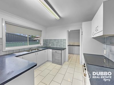 2 / 1 Jubilee Street, Dubbo