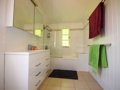 63 Falcon Street, Longreach