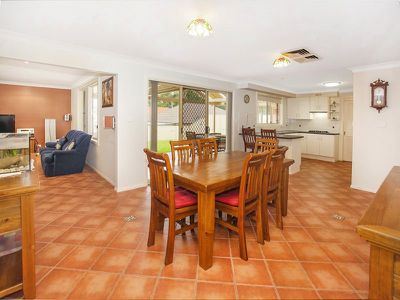 5 Grovewood Court, Horsley