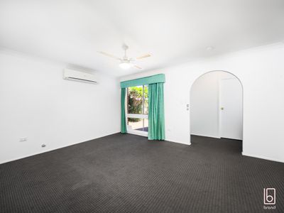 2 Pine Court, Blue Haven