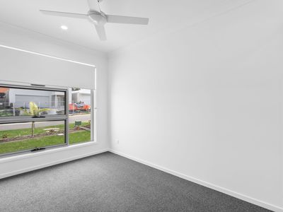 1 / 66 Austin Way, Park Ridge