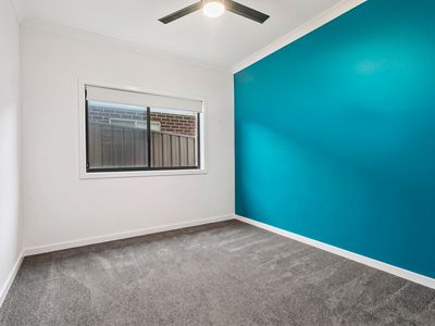 10a Upland Chase, Albion Park