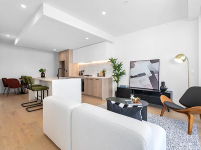 C906 / 111 Canning Street, North Melbourne