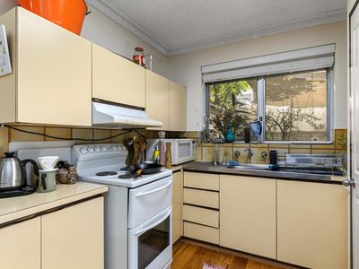 16 / 323 Stirling Street, Highgate