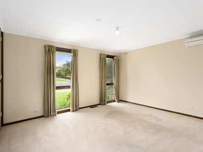 39 Tasman Drive, Bundoora