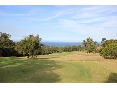 Unit 2 / 53 The Fairway, Tura Beach