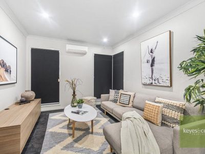 34 Harkness Parade, Idalia