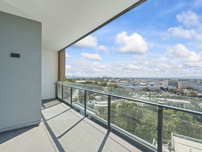 9069 / 179 Davy Street, Booragoon