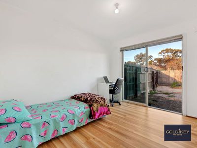 37 Cormorant Crescent, Werribee